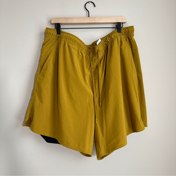 Nike Men’s Dri-FIT Training Shorts Mustard Yellow 3XL Inner Compression Liner - Picture 1 of 7